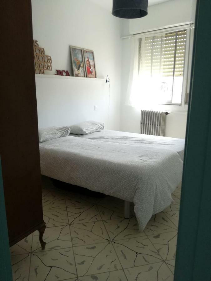 Casa Oroela Apartment Jaca Exterior photo