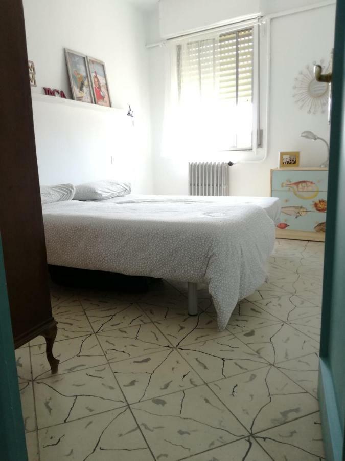 Casa Oroela Apartment Jaca Exterior photo